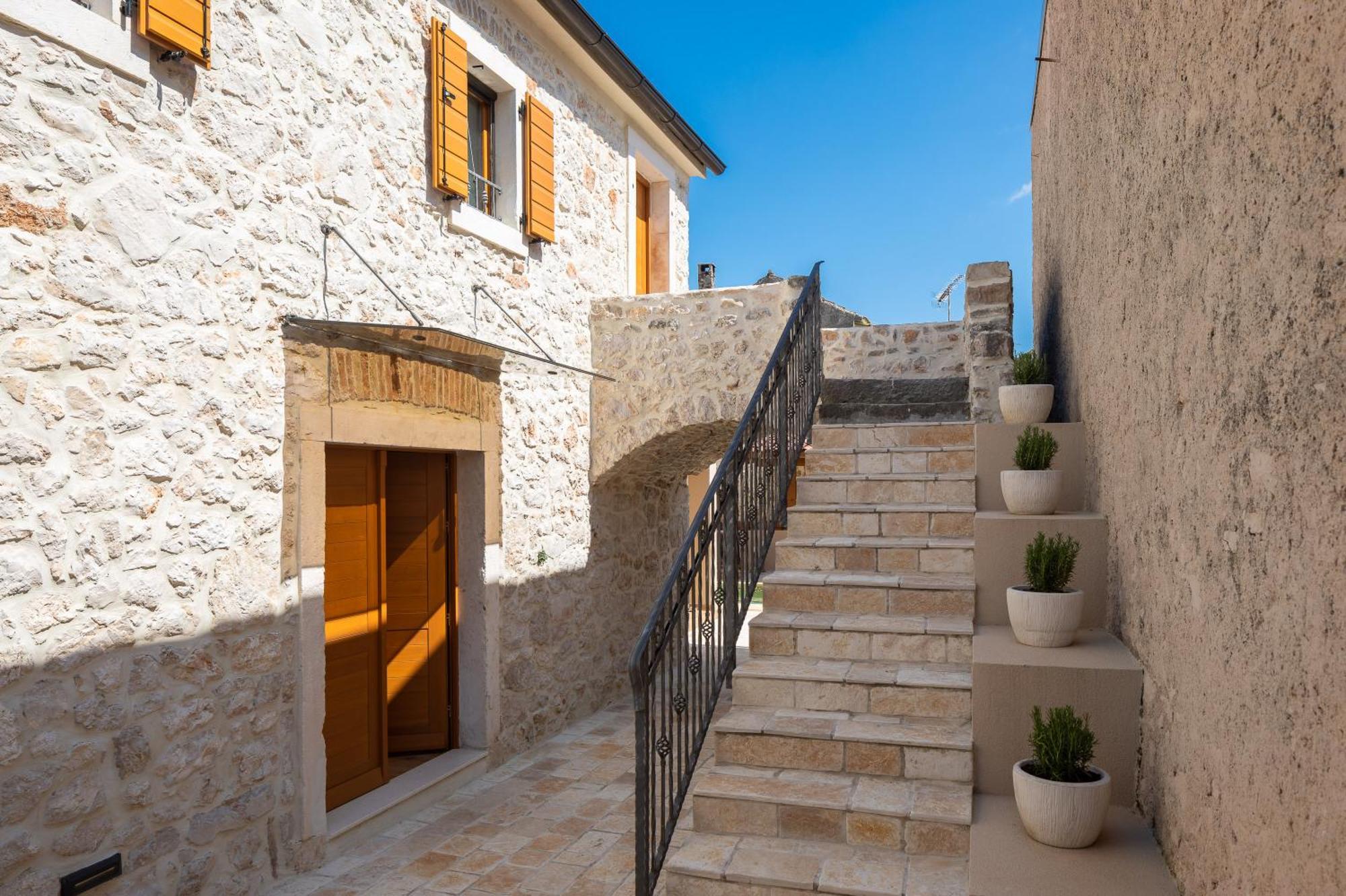 Villa Kameni Dvori Sveti Filip i Jakov Exterior photo
