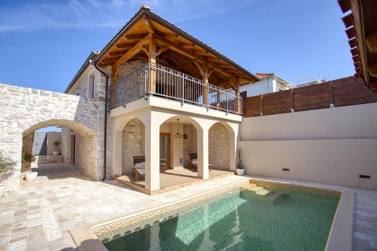 Villa Kameni Dvori Sveti Filip i Jakov Exterior photo